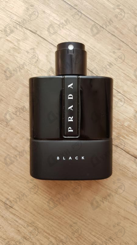 prada black for her